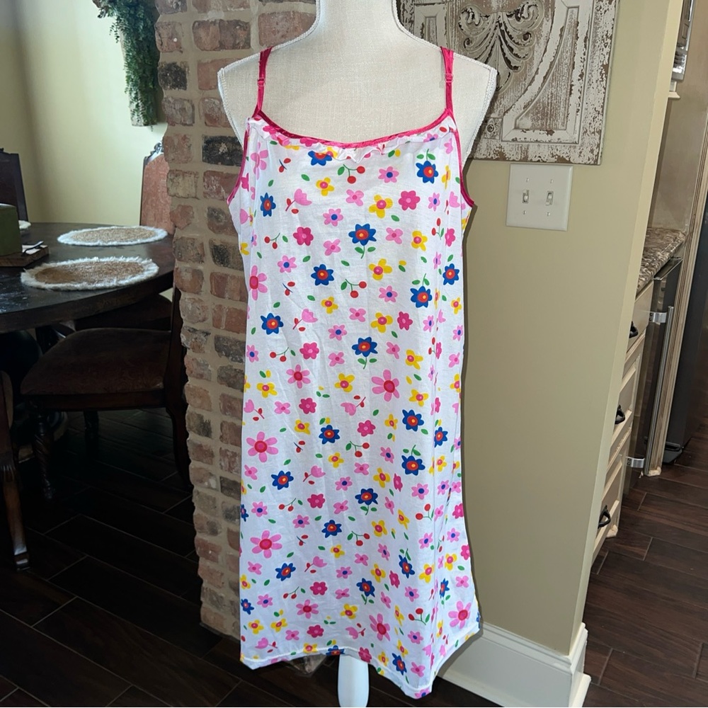 Sindrella Floral Spaghetti Strap Size L Still In Wrapper night gown